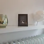 Gemuetliches Ein-zimmer-appartment 5min Zur Innenstadt *