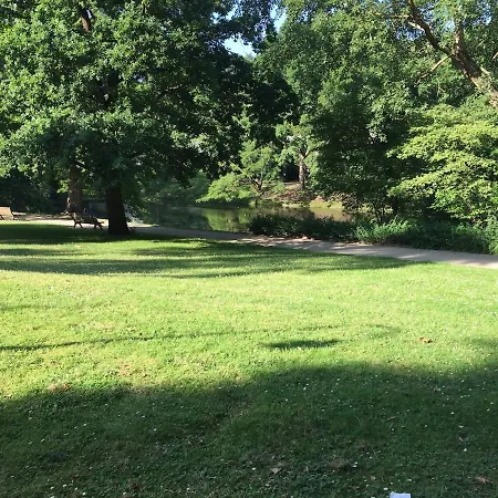 Gemuetliches Ein-zimmer-appartment 5min Zur Innenstadt