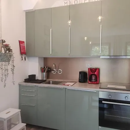 Gemuetliches Ein-zimmer-appartment 5min Zur Innenstadt * Brémy