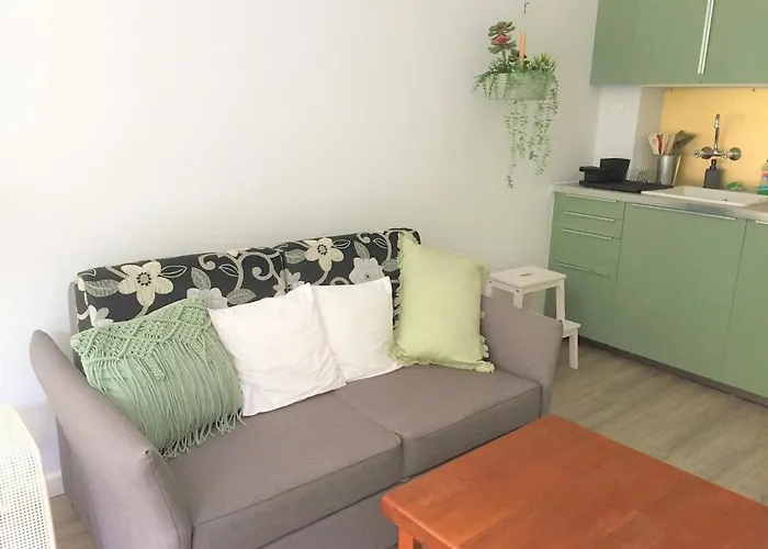 아파트 Gemuetliches Ein-zimmer-appartment 5min Zur Innenstadt
